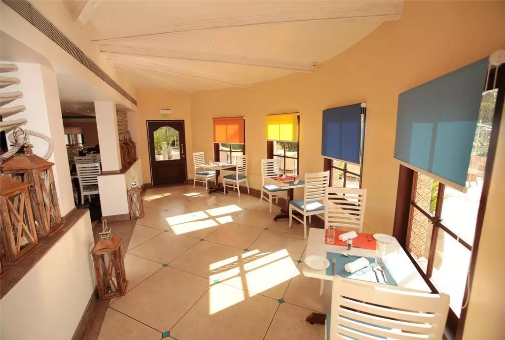 hotel holiday inn resort goa_shabavizparvaz_06.jpg
